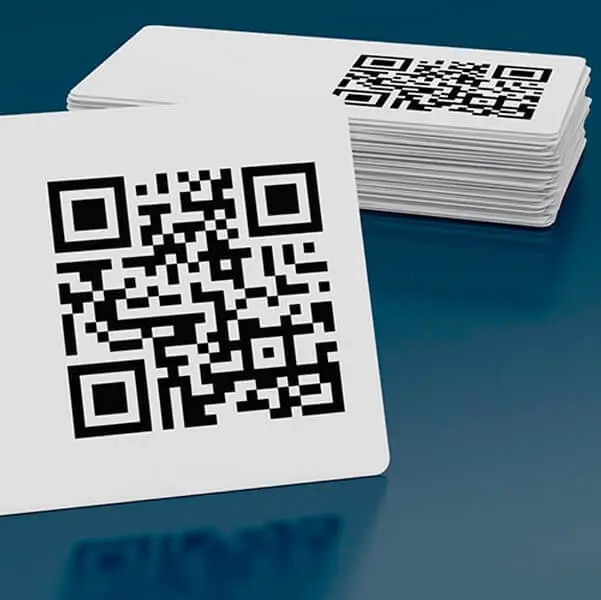 QR Code Business Card (vCard): Paano Gumawa at Gamitin?