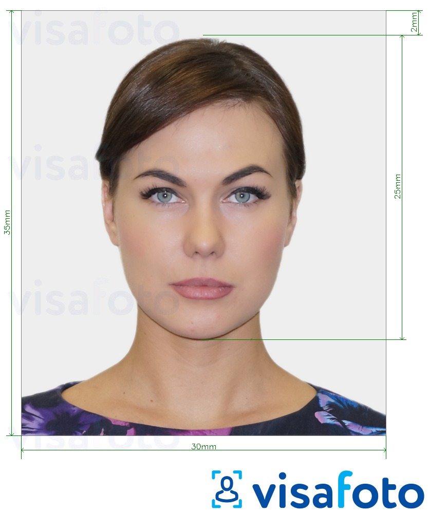 ตัวอย่างภาพถ่ายสำหรับ สโลวาเกีย Visa 30x35 มม. (3x3.5 ซม.) ด้วยข้อกำหนดเกี่ยวกับขนาดที่แน่นอน